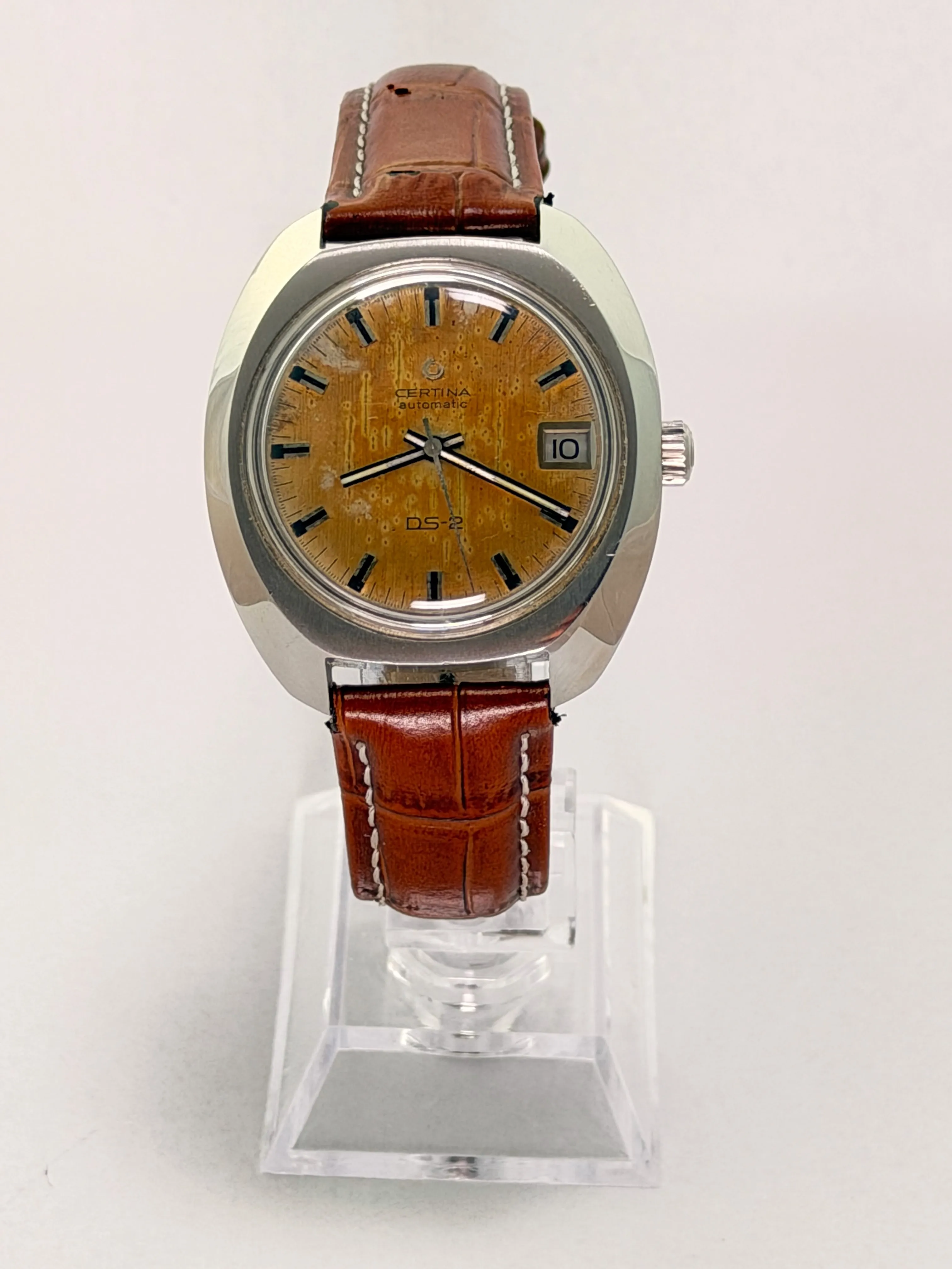 Certina DS-2 "Turtleback"